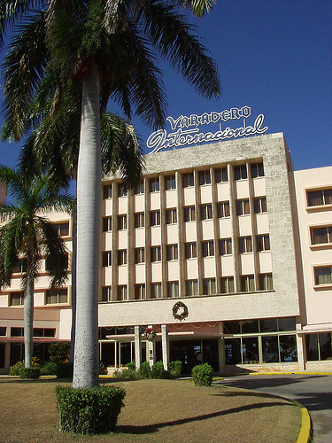 Peter Hahndorf 8-Dec-2004