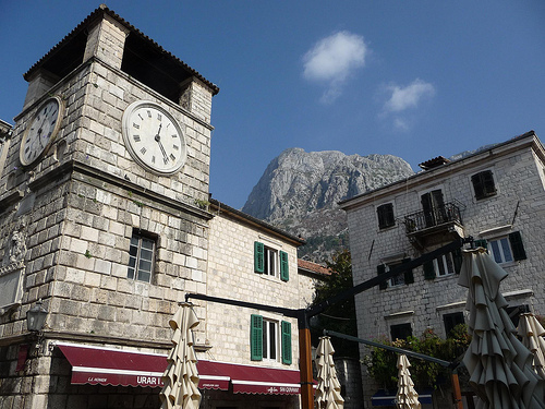 Peter Hahndorf 28-Oct-2011