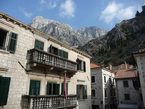 Peter Hahndorf 28-Oct-2011