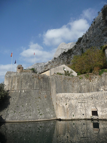 Peter Hahndorf 28-Oct-2011