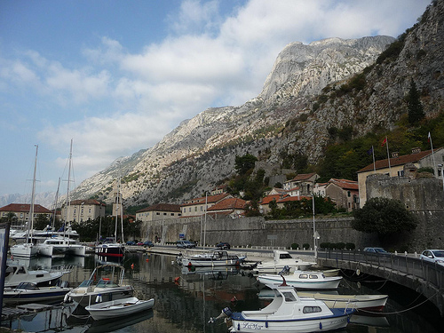 Peter Hahndorf 28-Oct-2011