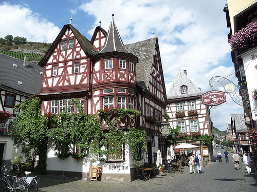 Peter Hahndorf 29-Aug-2012