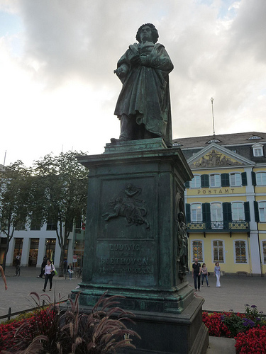 Peter Hahndorf 29-Aug-2012