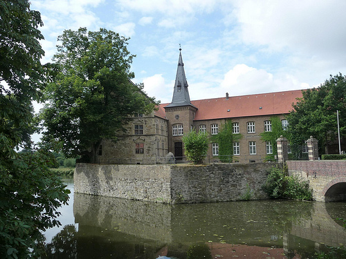 Peter Hahndorf 31-Aug-2012